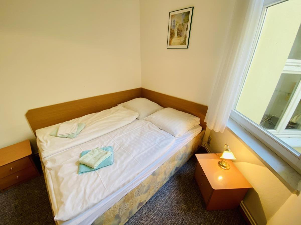 Alexandrine Apartment *